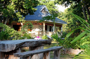 Отель Domaine Les Rochers  La Digue